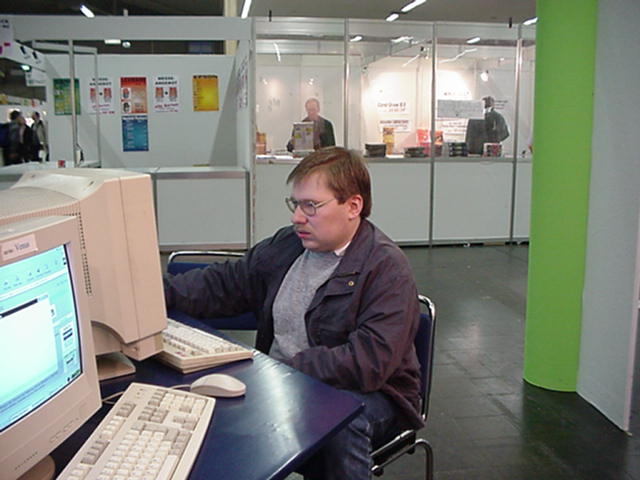 MVC-380S